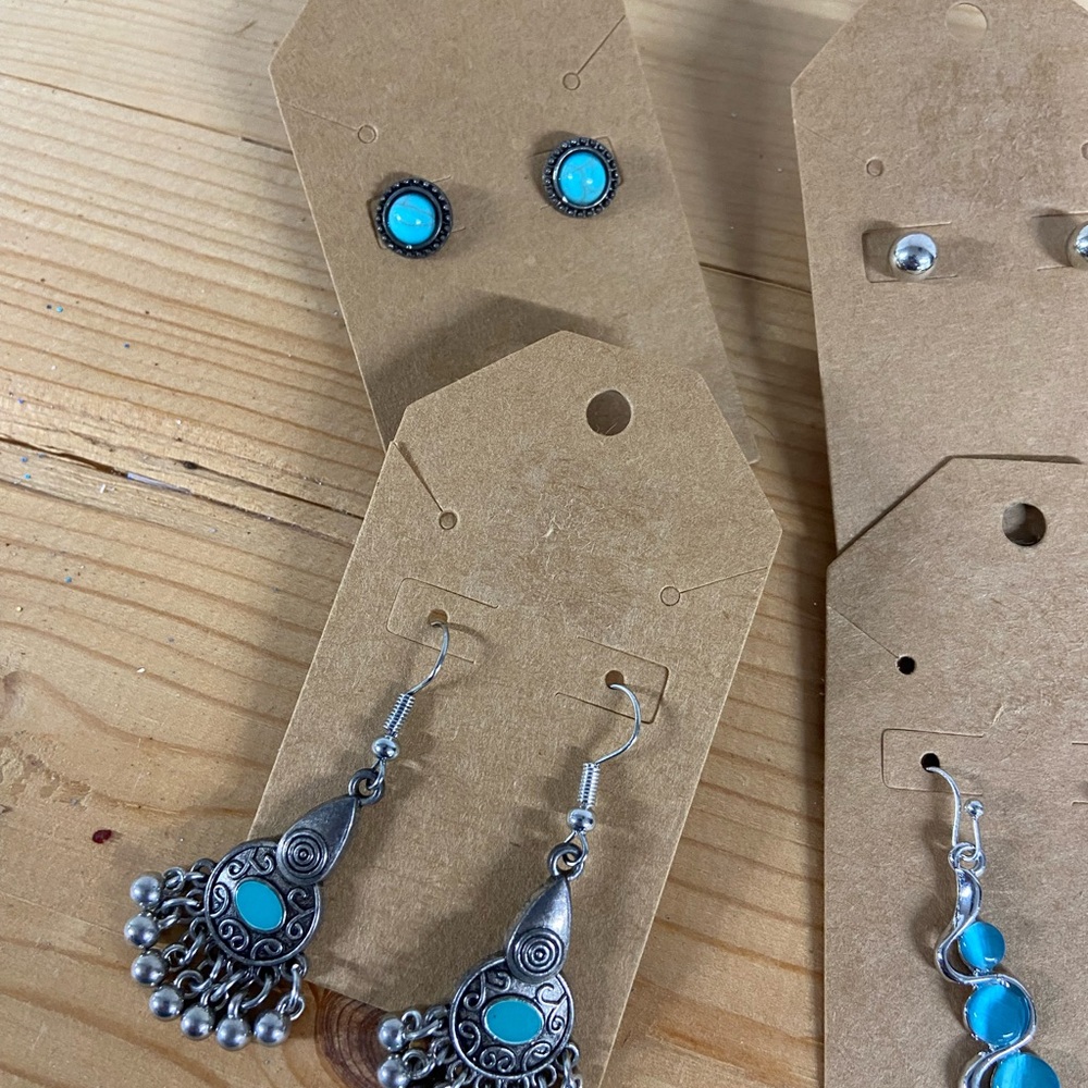 Earring Bundle - Picture 3 of 6